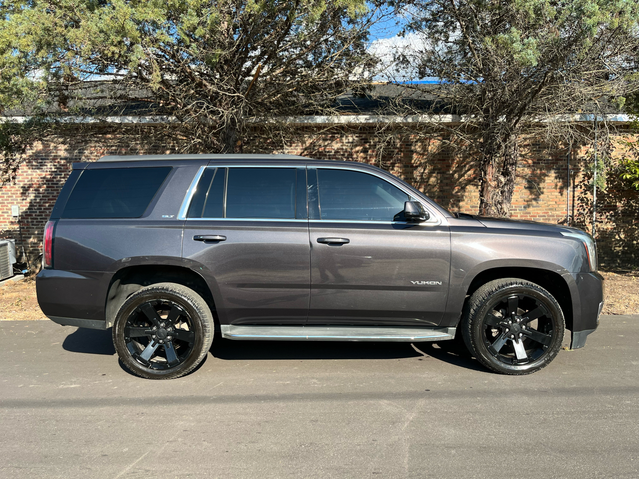 2017 GMC Yukon SLT 4WD