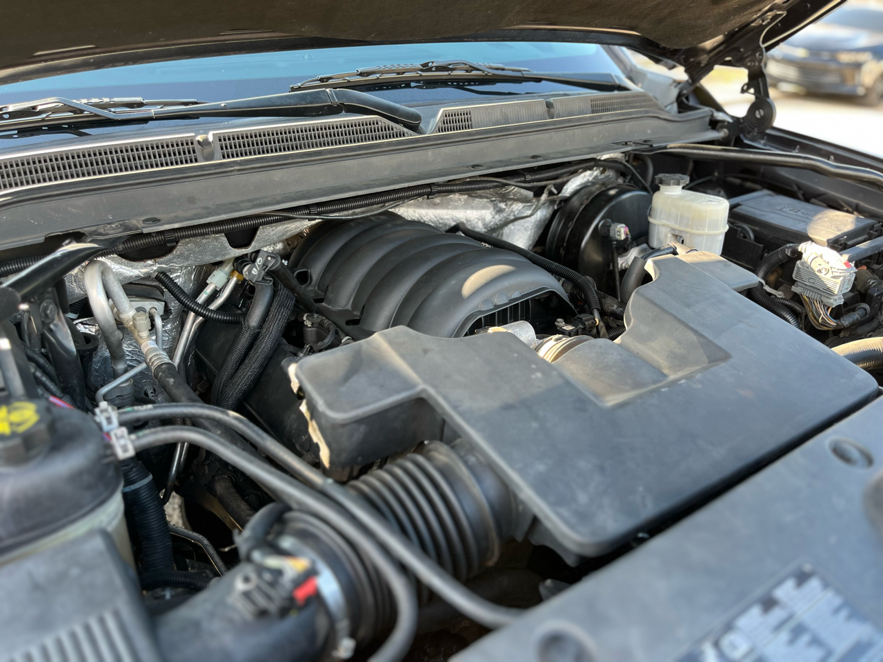 GMC Yukon SLT 4WD 2017