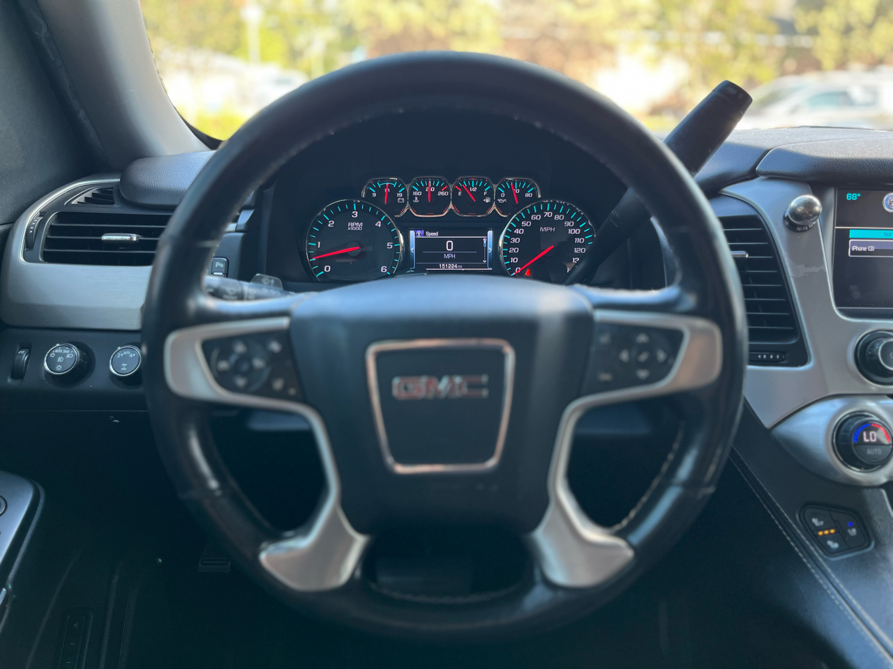 GMC Yukon SLT 4WD 2017