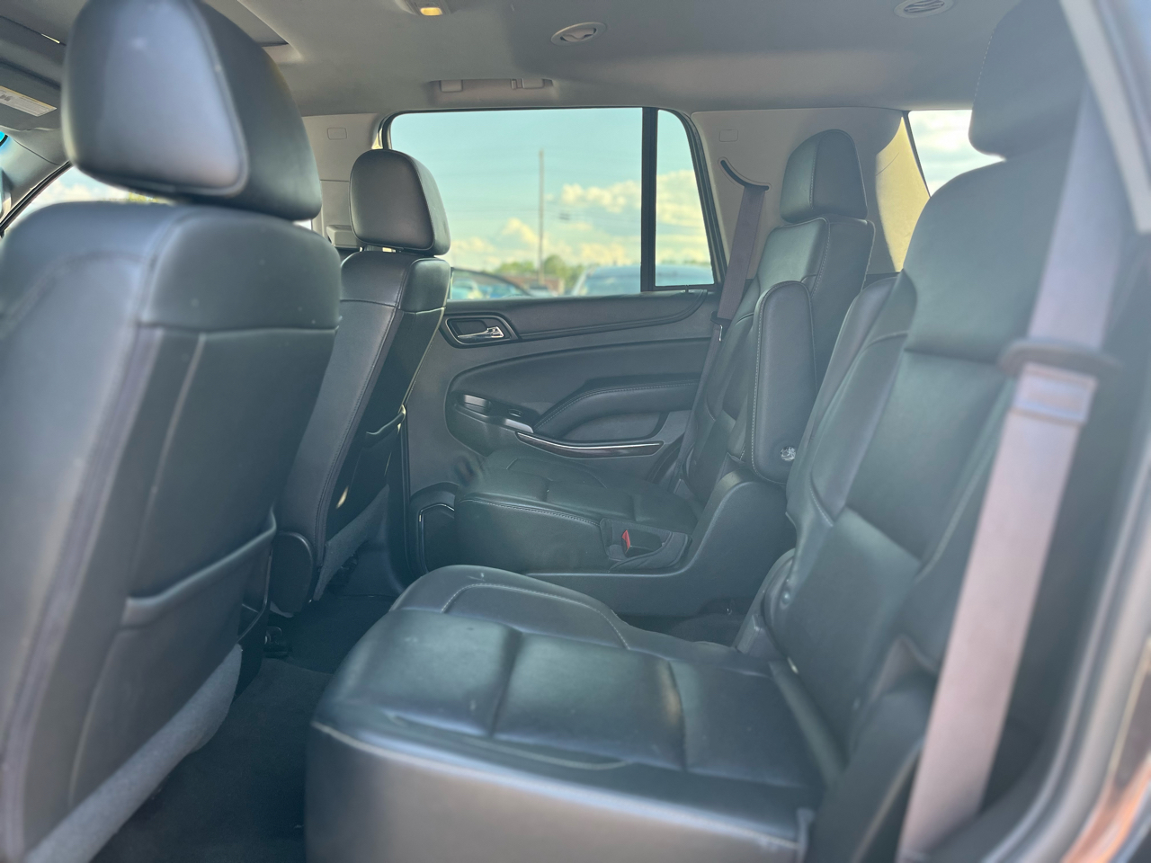 GMC Yukon SLT 4WD 2017