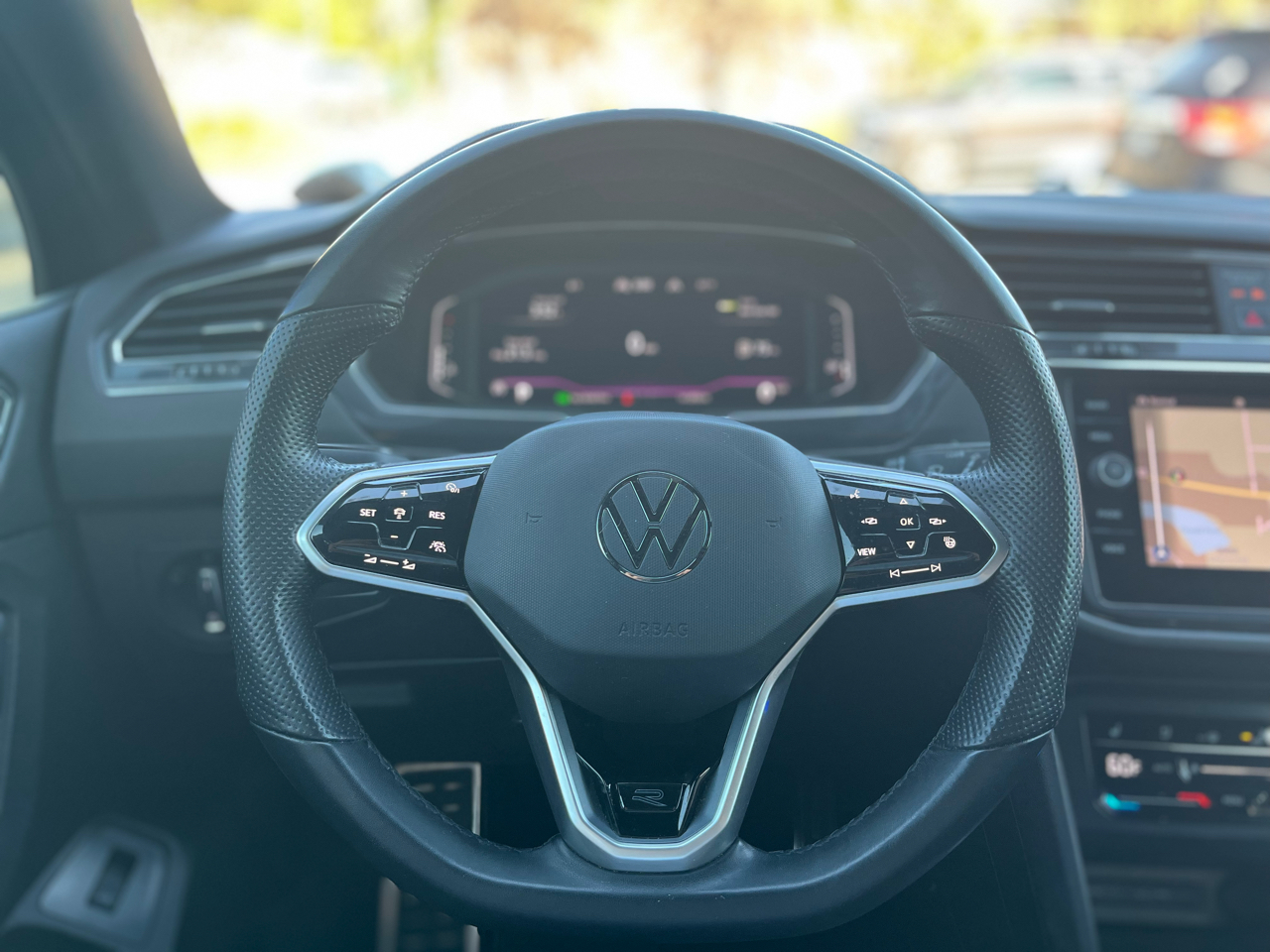 Volkswagen Tiguan SEL R-Line 4MOTION 2022