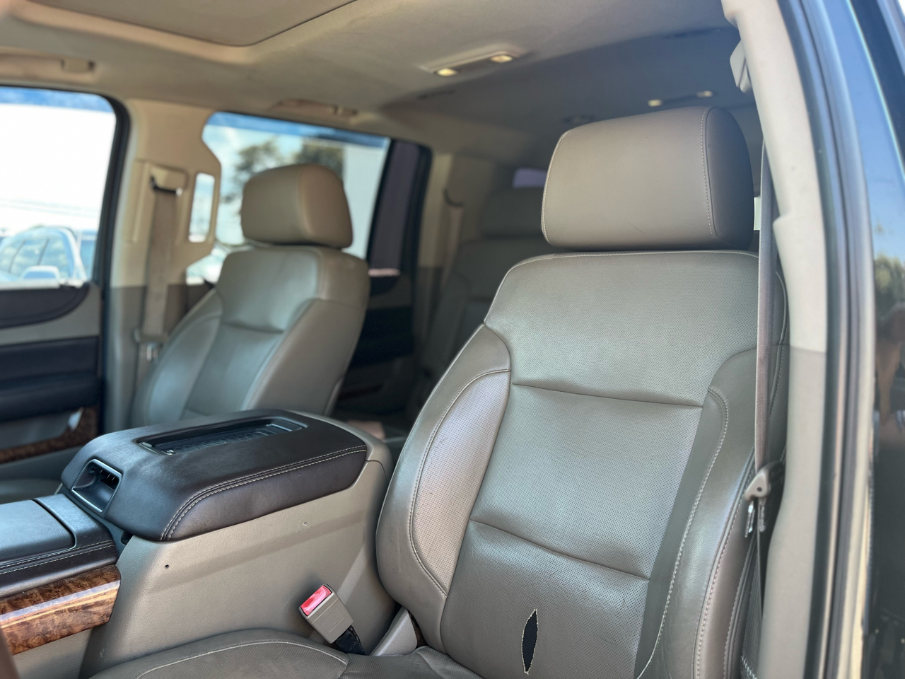 Chevrolet Suburban LTZ 1500 4WD 2015