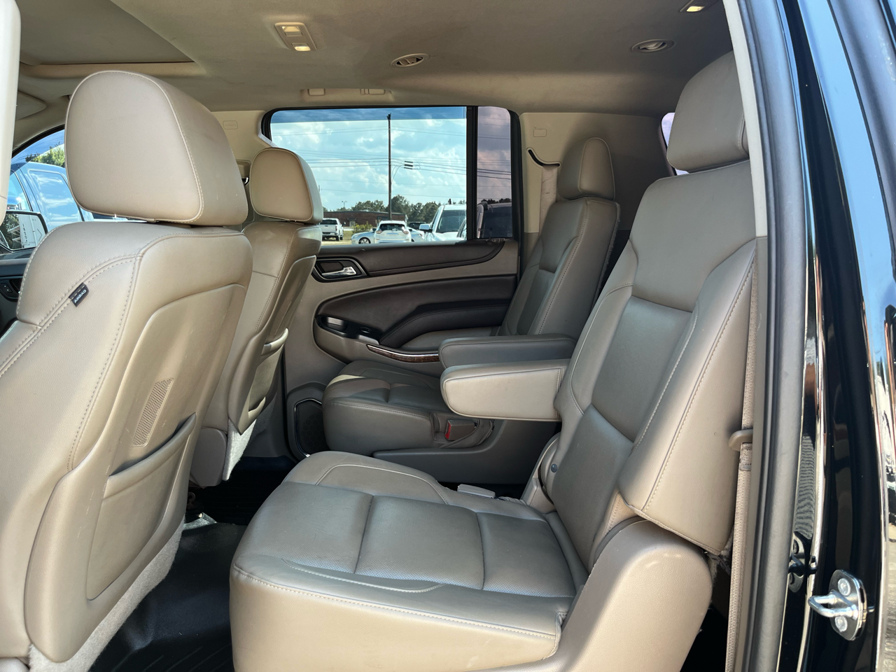 Chevrolet Suburban LTZ 1500 4WD 2015
