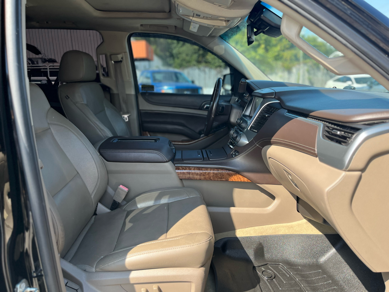 Chevrolet Suburban LTZ 1500 4WD 2015