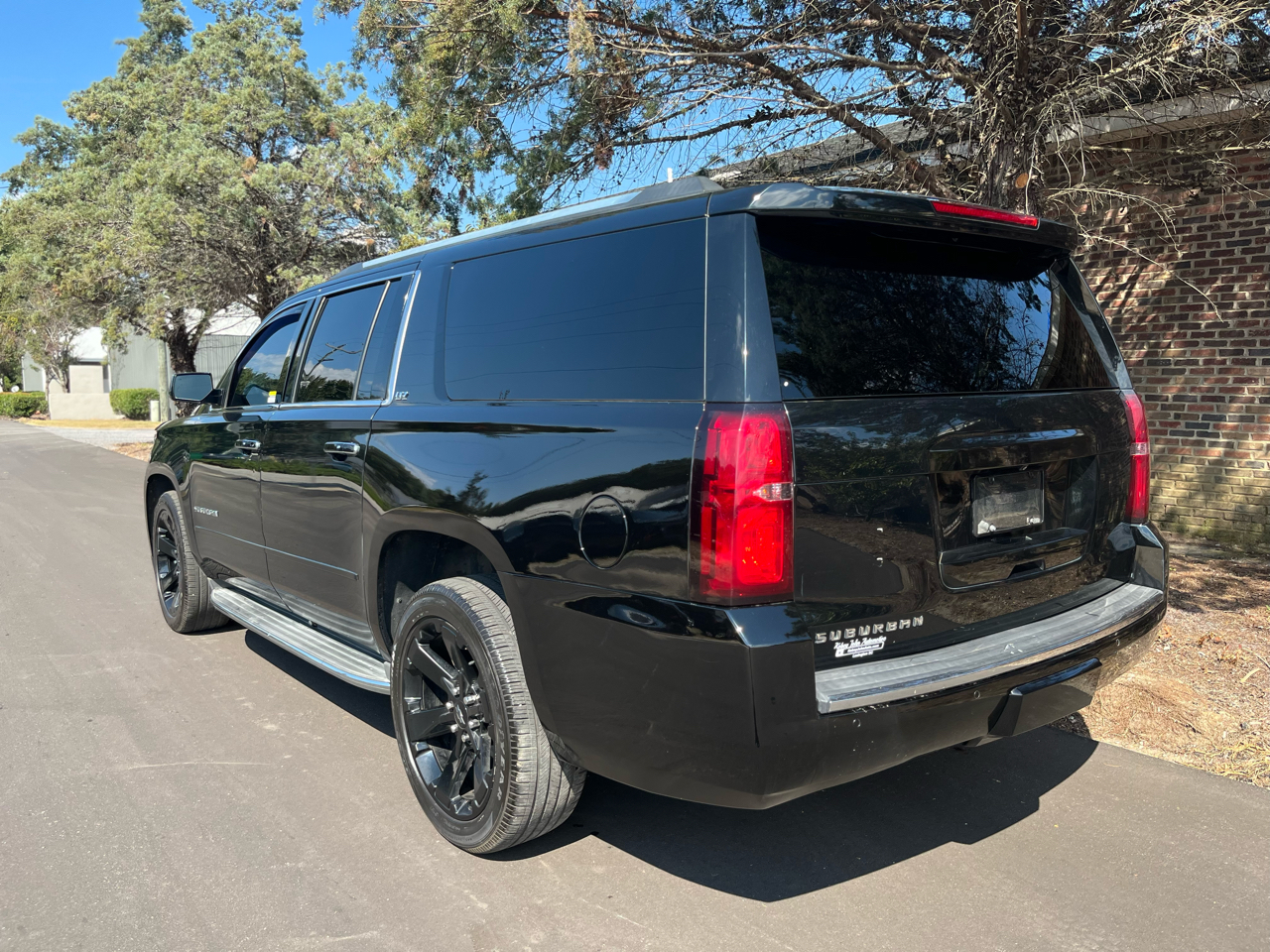 Chevrolet Suburban LTZ 1500 4WD 2015