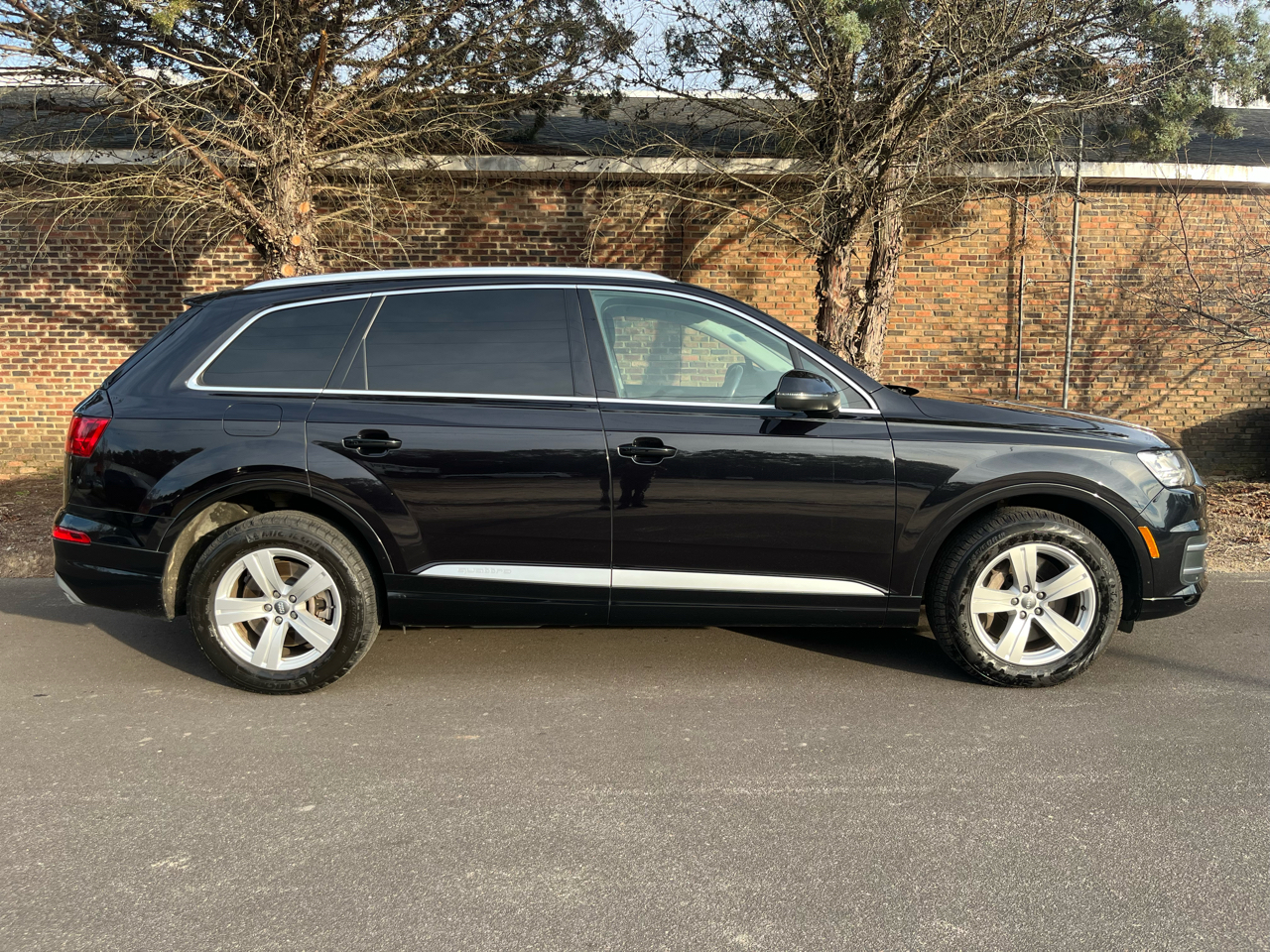 2018 Audi Q7 Premium Plus's photo