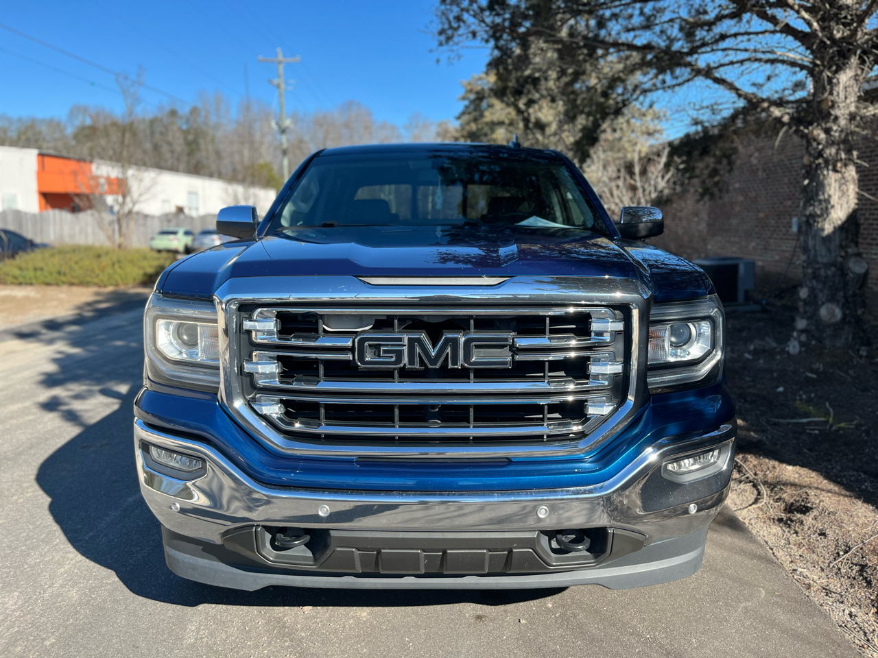 2017 GMC Sierra 1500 SLT Crew Cab Long Box 4WD