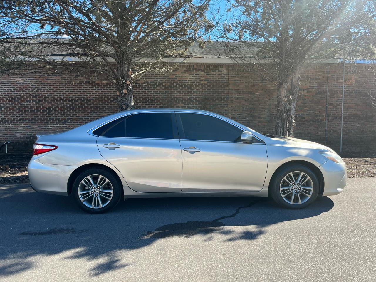 2015 Toyota Camry SE