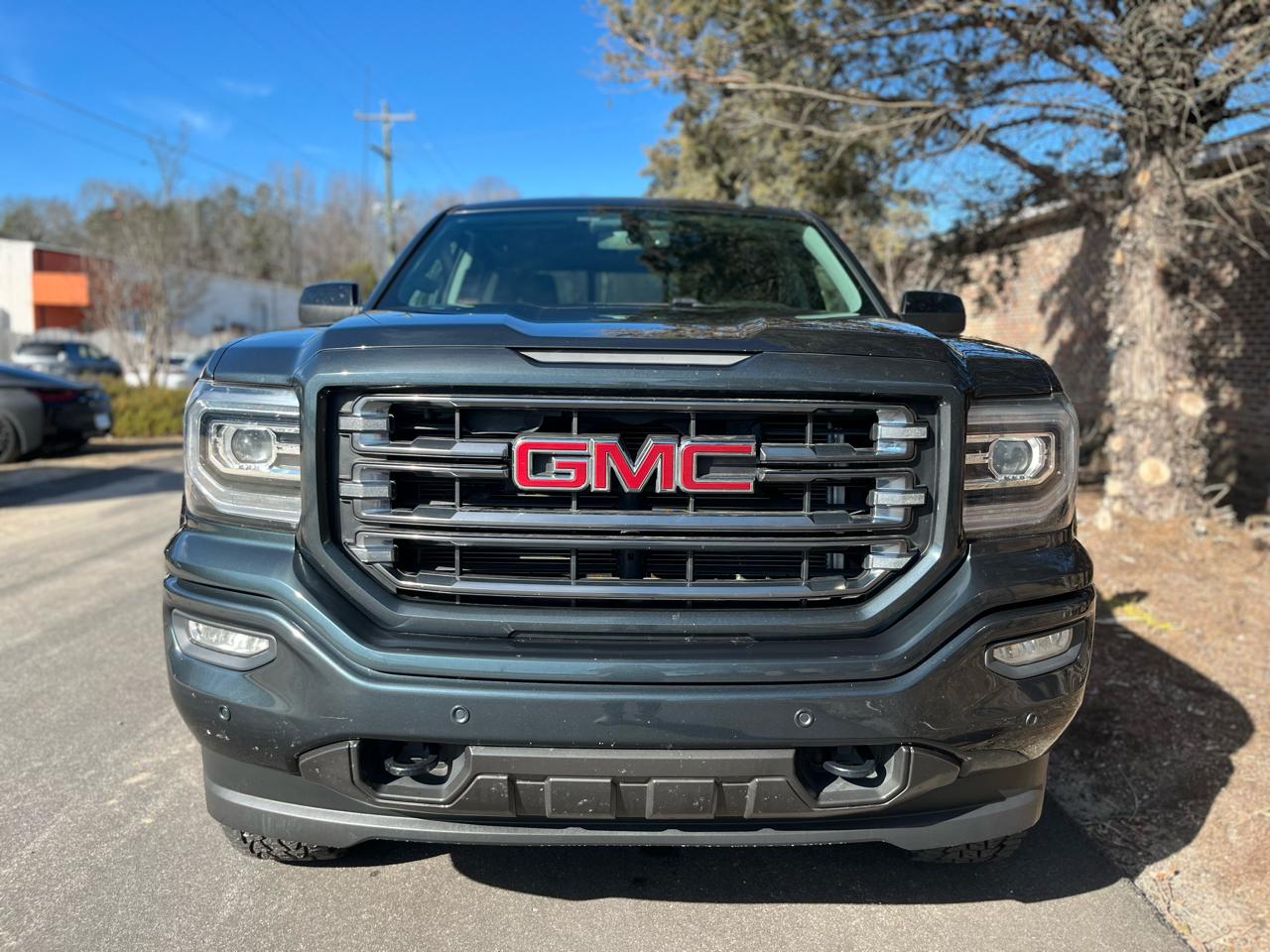 2017 GMC Sierra 1500 SLT Crew Cab Long Box 4WD