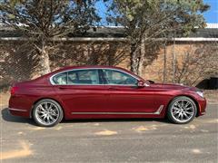 2017 BMW 7-Series 