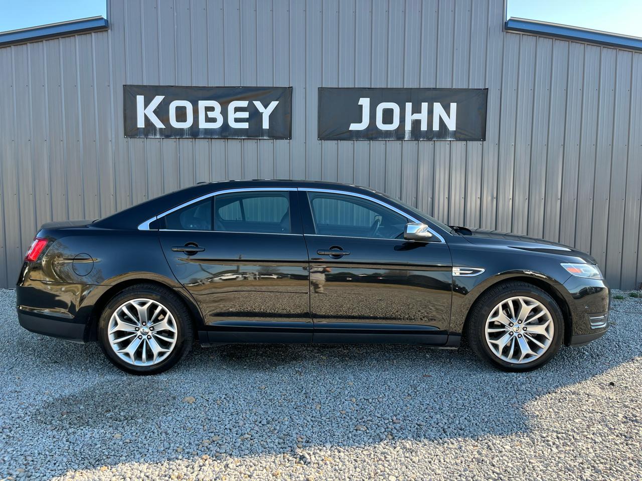 2013 Ford Taurus Limited FWD