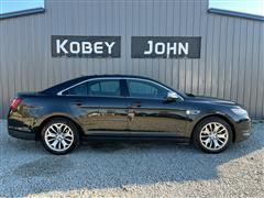 2013 Ford Taurus 