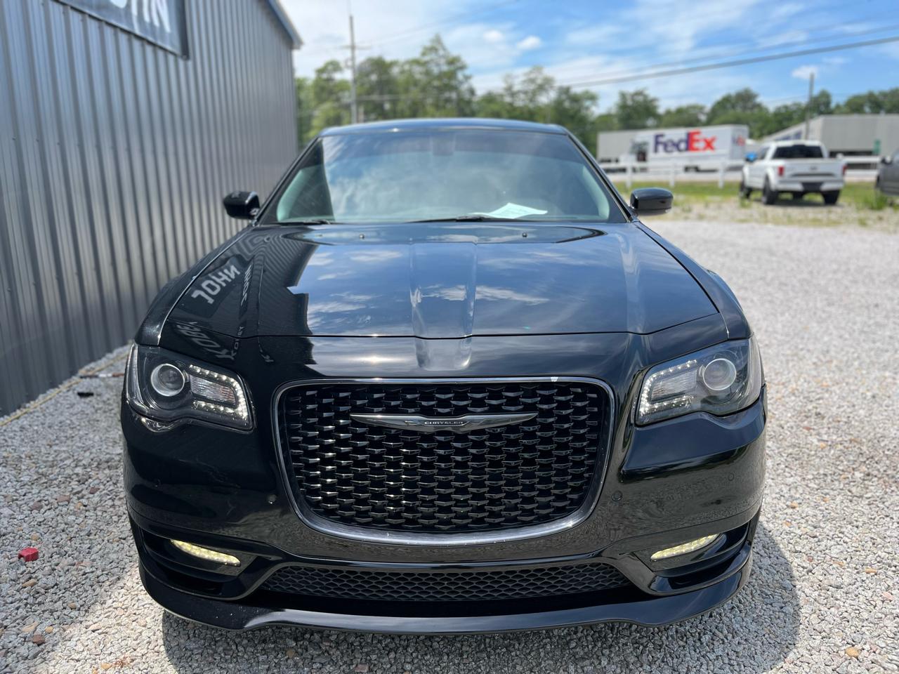 2023 Chrysler 300 Touring L RWD's photo