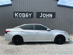 2019 Nissan Altima 