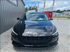 2022 Hyundai Elantra 