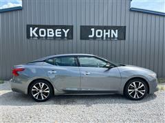 2018 Nissan Maxima 