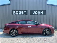 2019 Nissan Maxima 