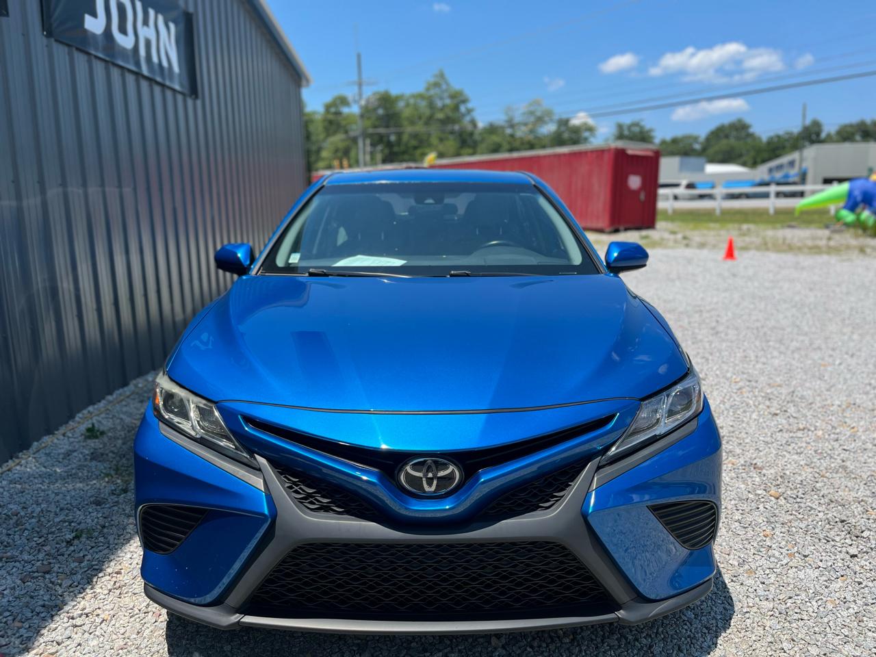 2019 Toyota Camry SE