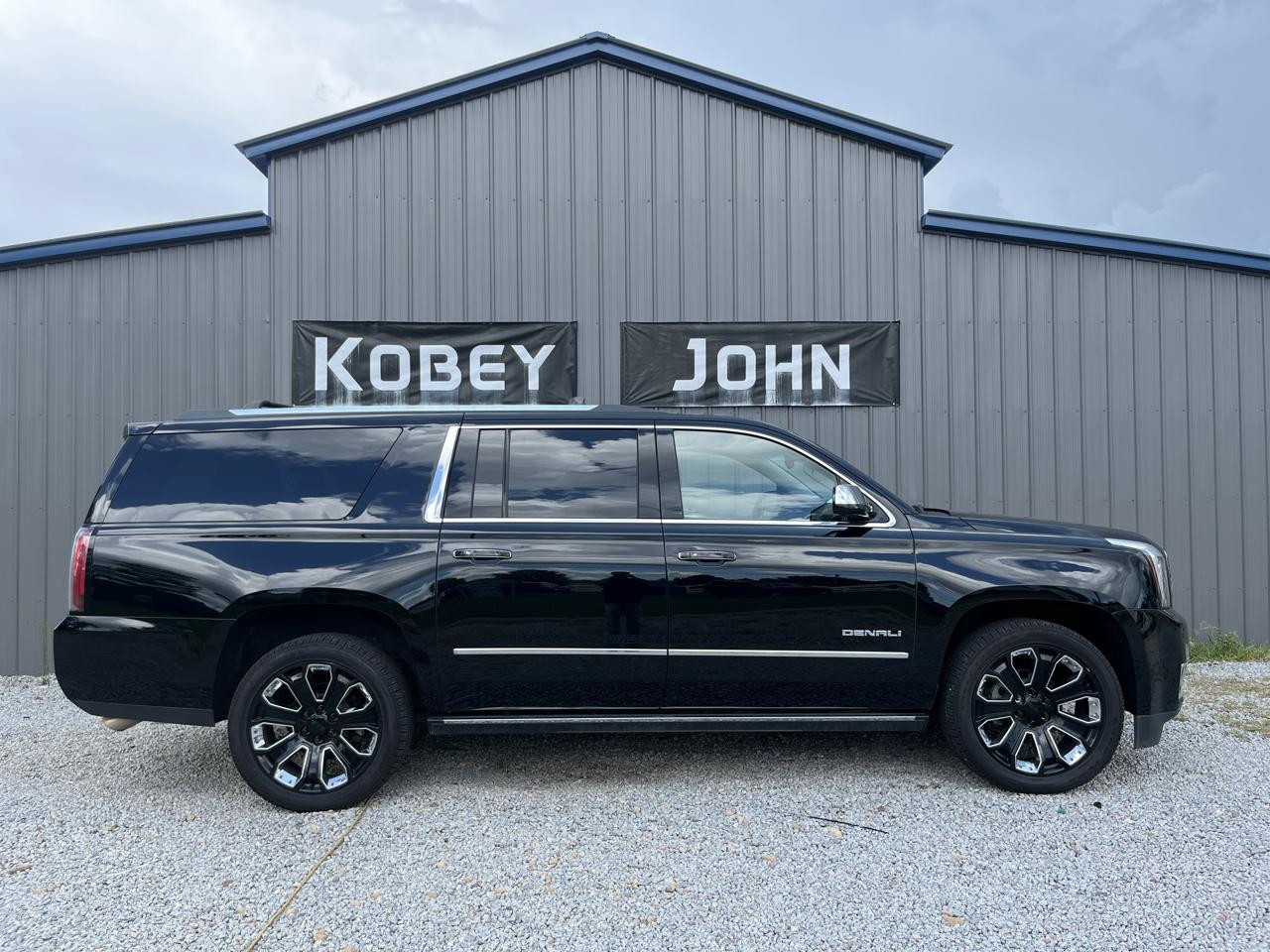 2019 GMC Yukon XL Denali 4WD