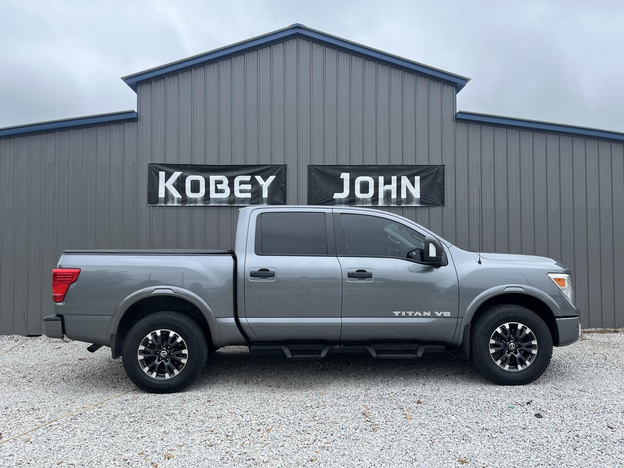 2018 Nissan Titan PRO-4X Crew Cab 4WD