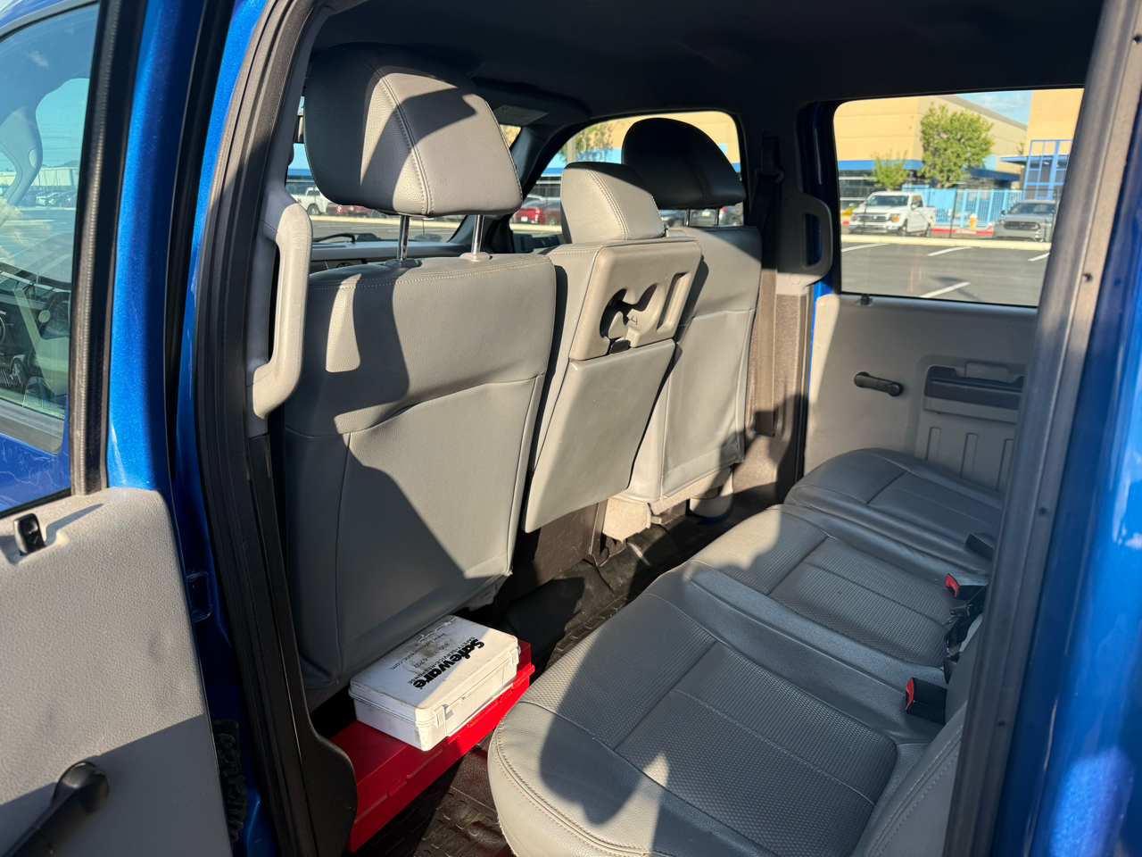 Ford F-450 SD Crew Cab DRW 2WD 2016 Ford F-450 SD Crew Cab DRW 2WD 2016