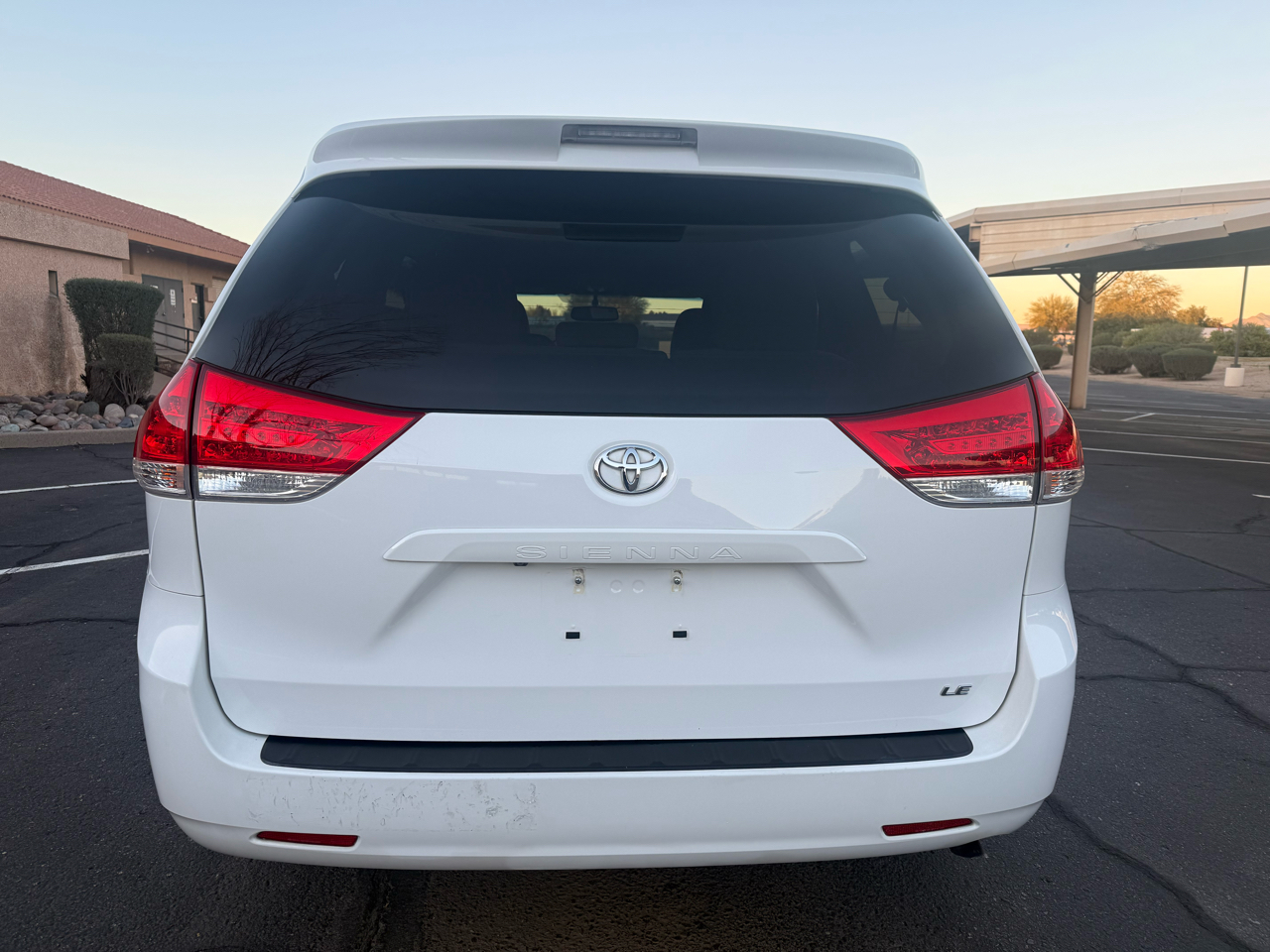 Toyota Sienna LE FWD 8-Passenger V6 2014