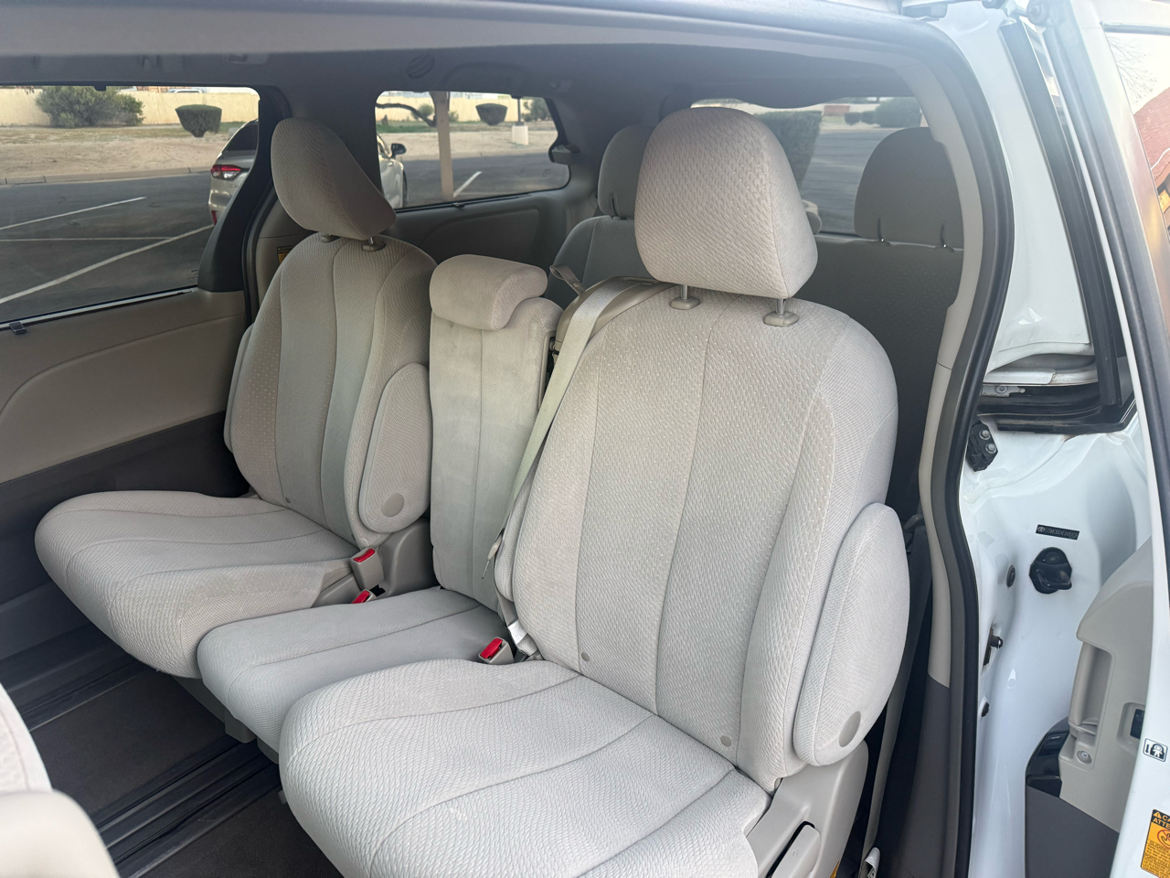 Toyota Sienna LE FWD 8-Passenger V6 2014