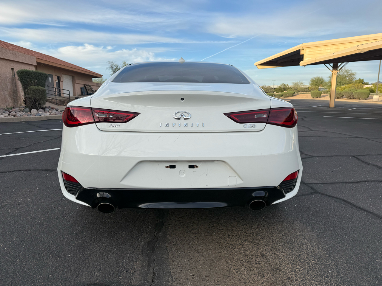 Infiniti Q60 3.0t LUXE AWD 2018