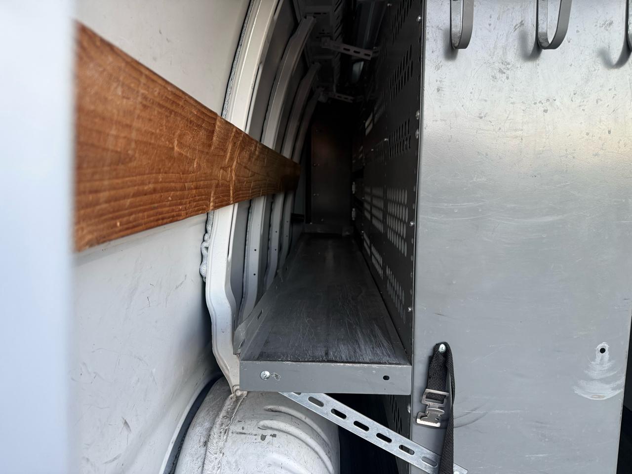 Chevrolet Express 2500 Cargo 2013