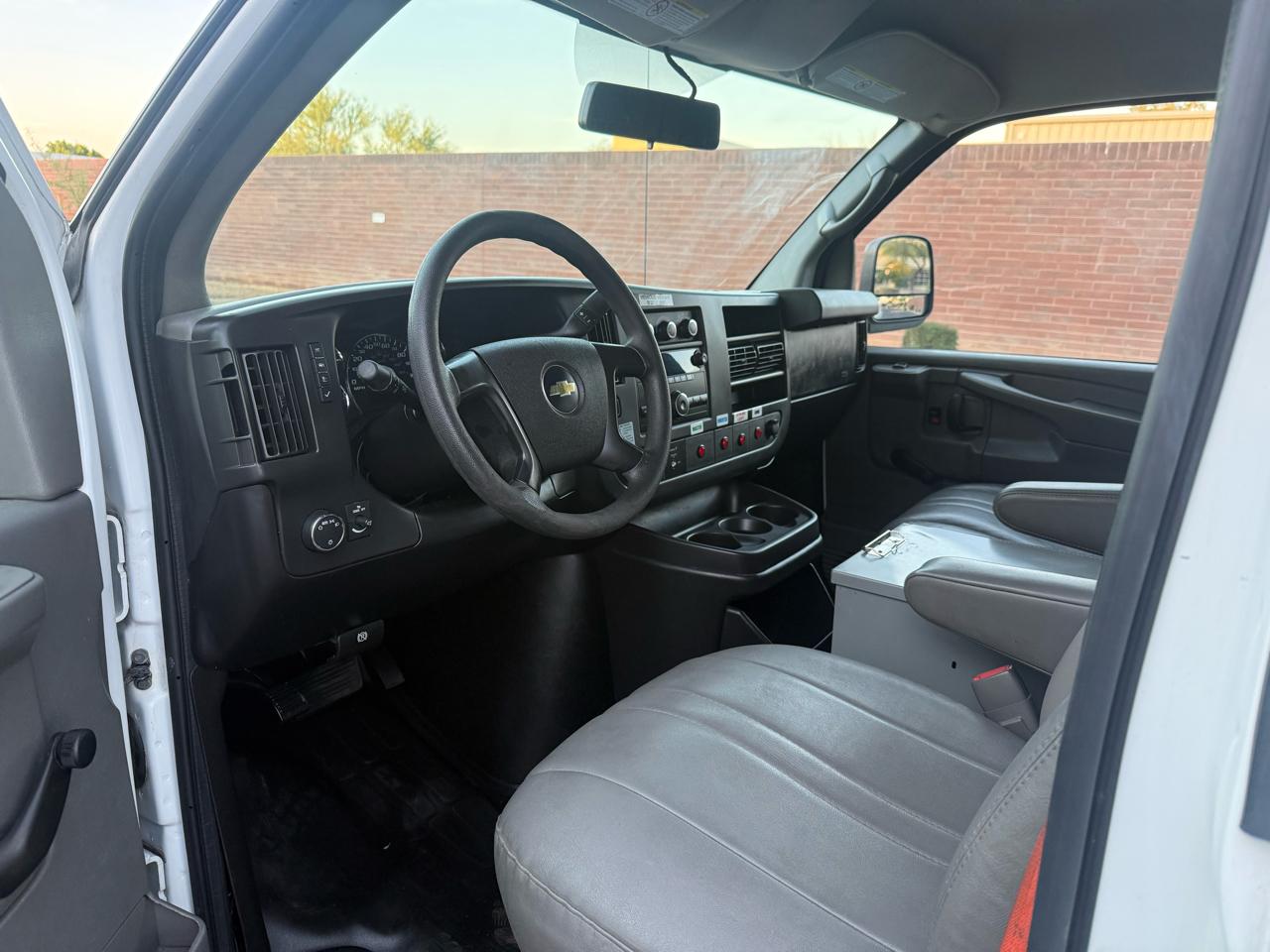 Chevrolet Express 2500 Cargo 2013