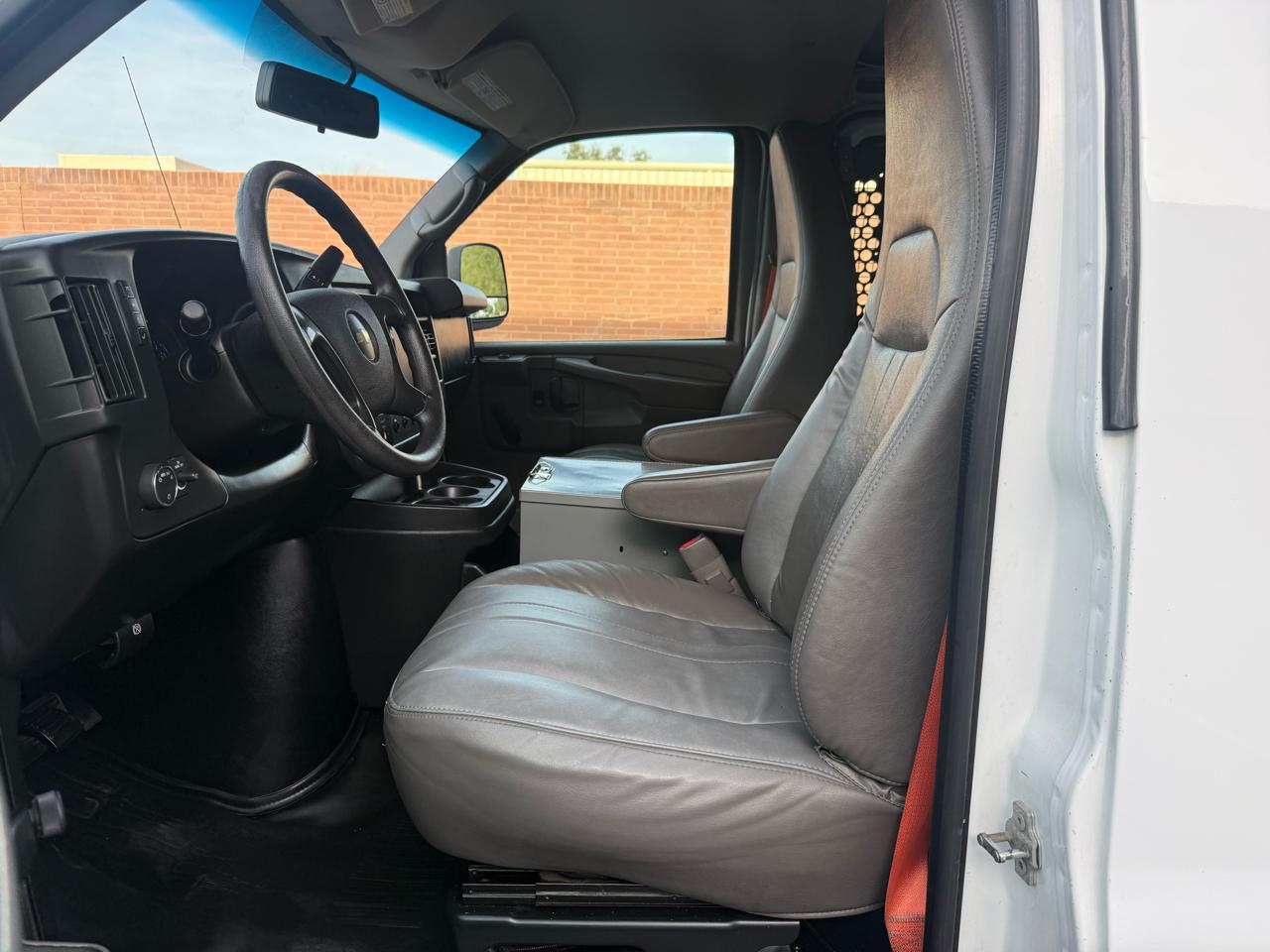 Chevrolet Express 2500 Cargo 2013