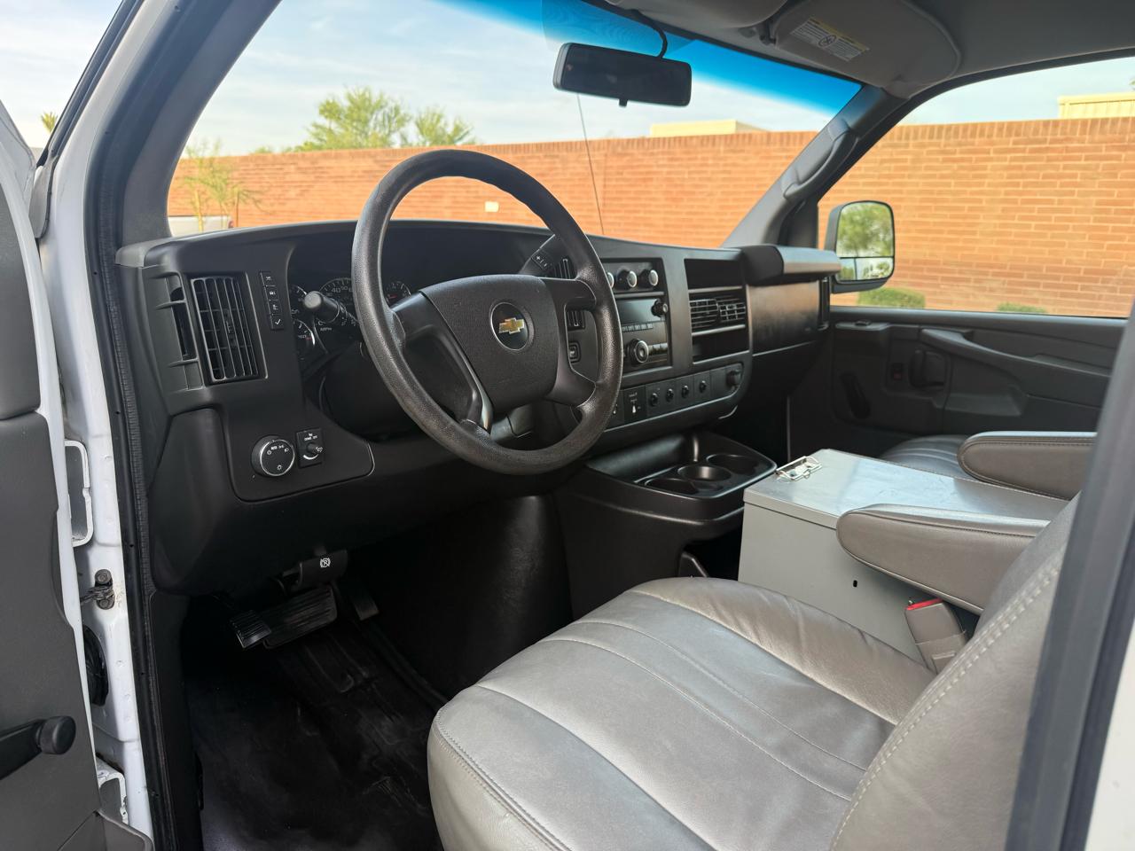 Chevrolet Express 2500 Cargo 2013