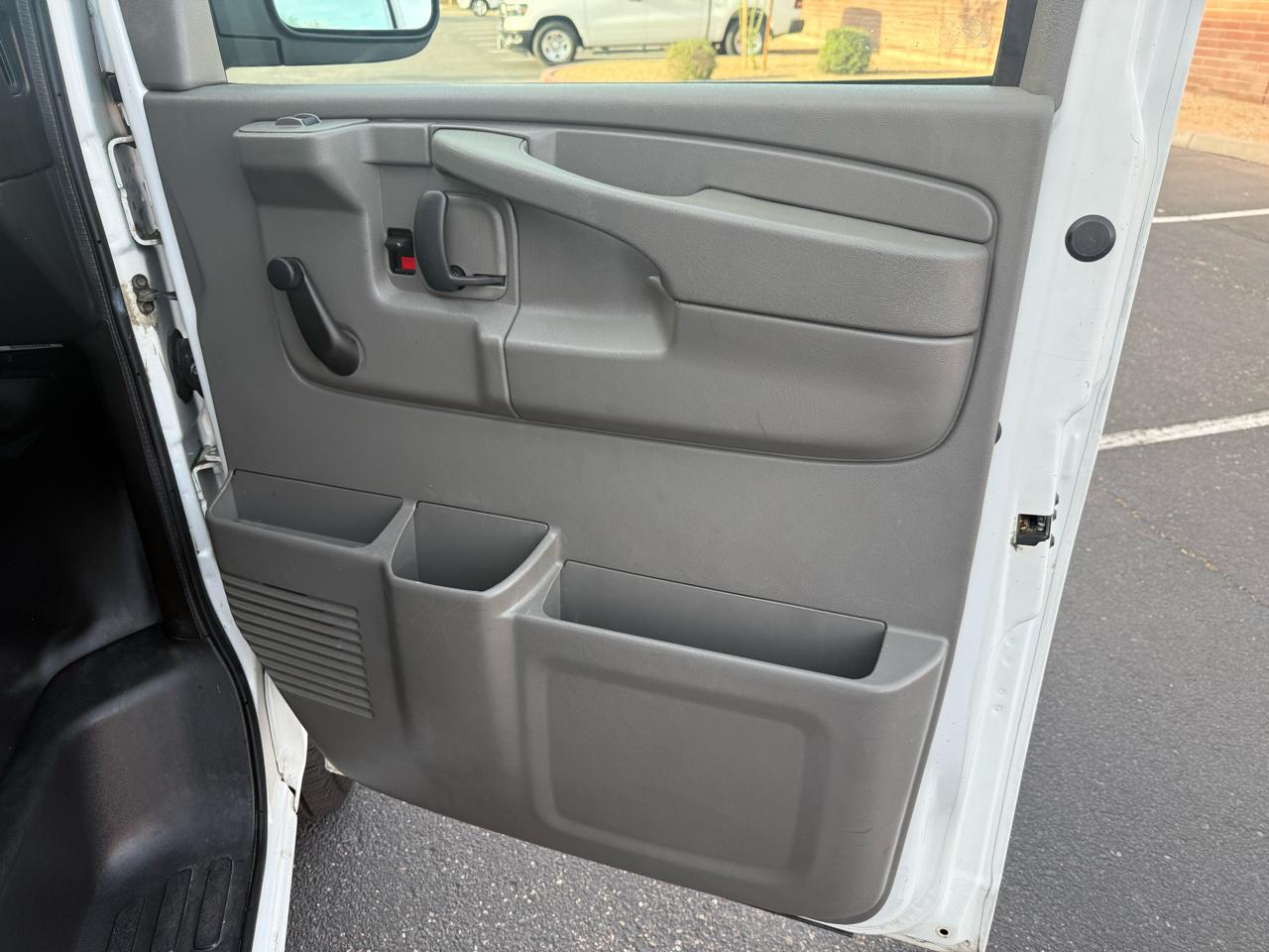 Chevrolet Express 2500 Cargo 2013