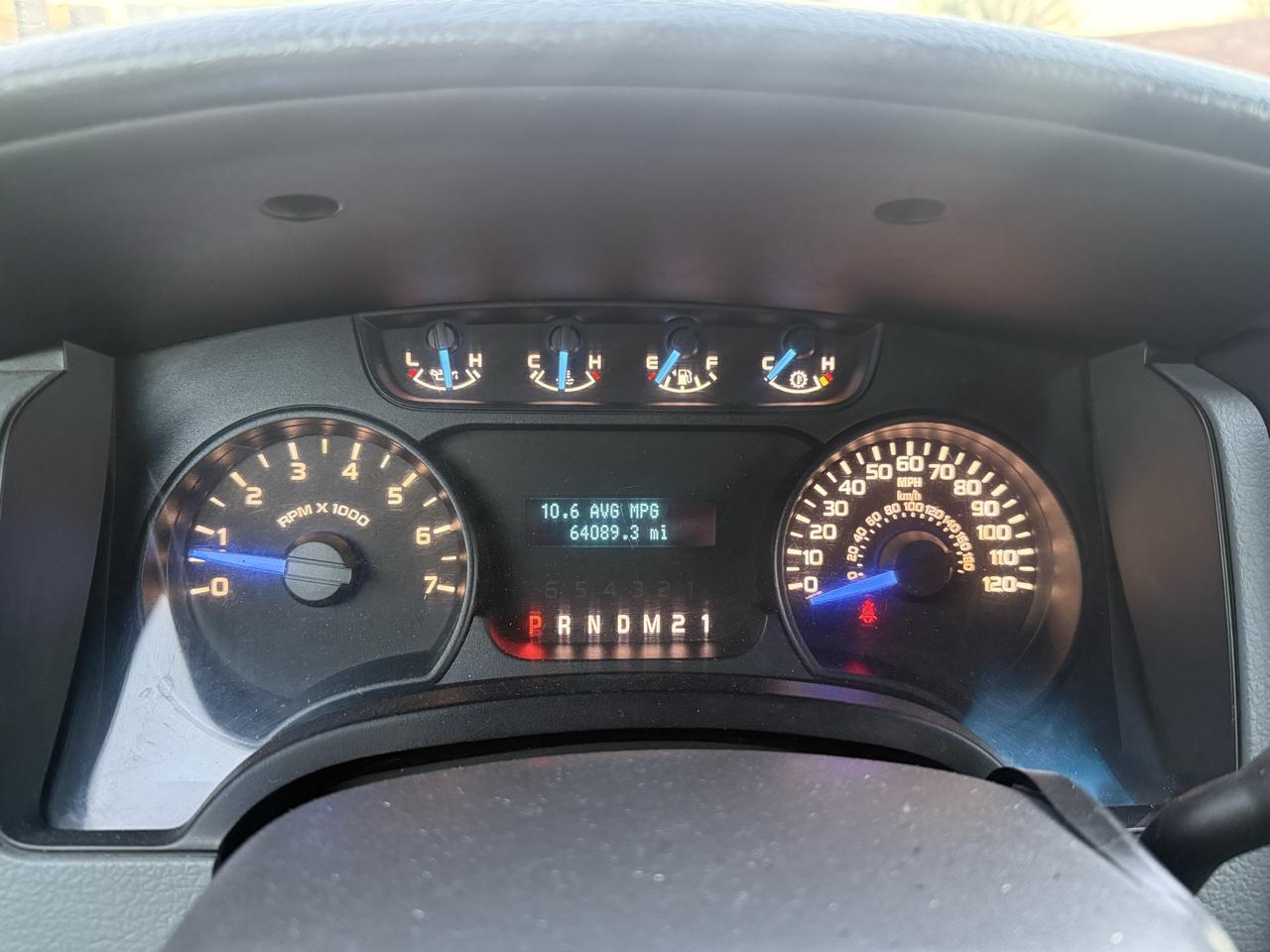 Ford F-150 2WD Reg Cab 145" XL 2011