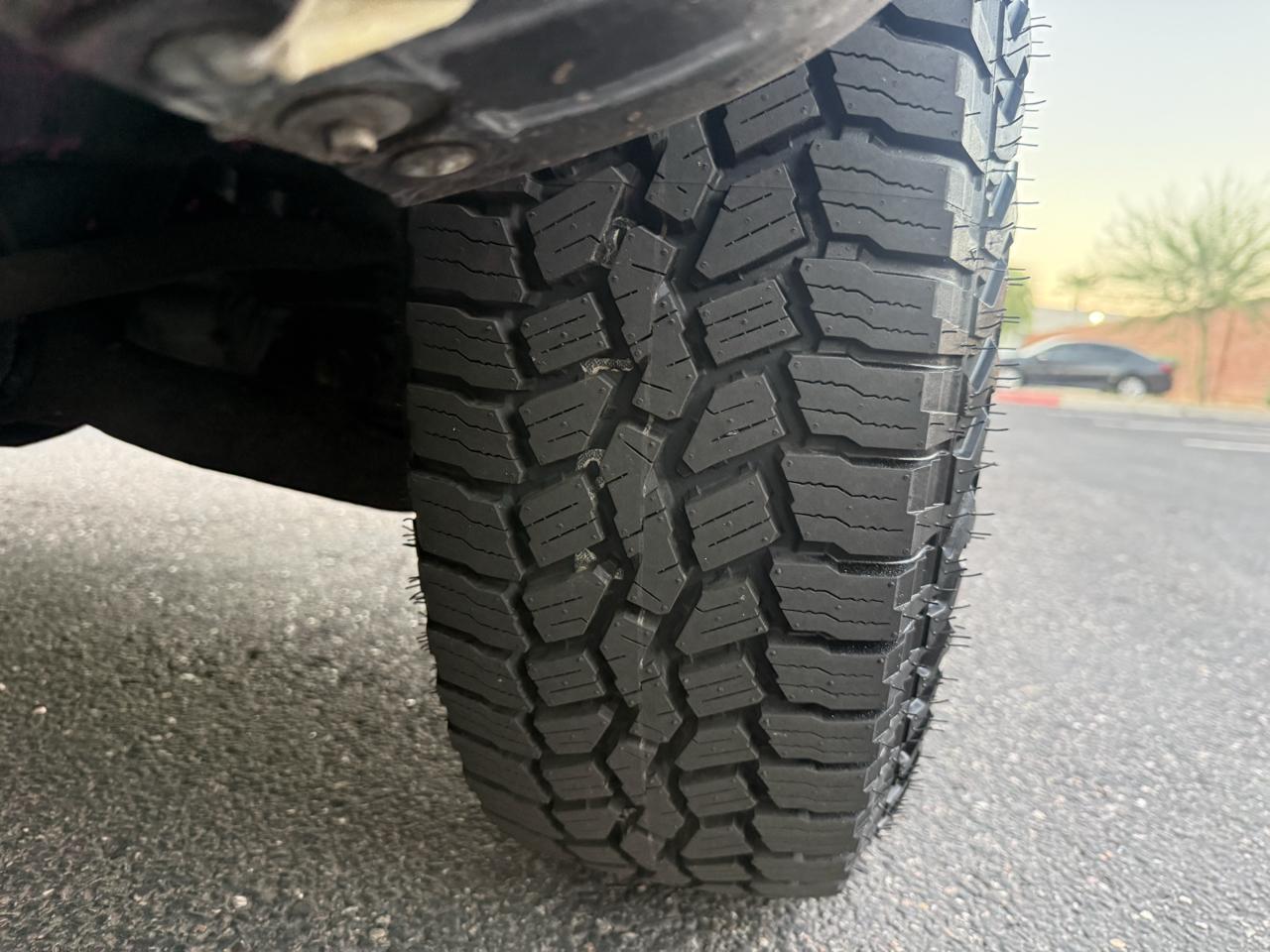 Ford F-150 2WD Reg Cab 145" XL 2011