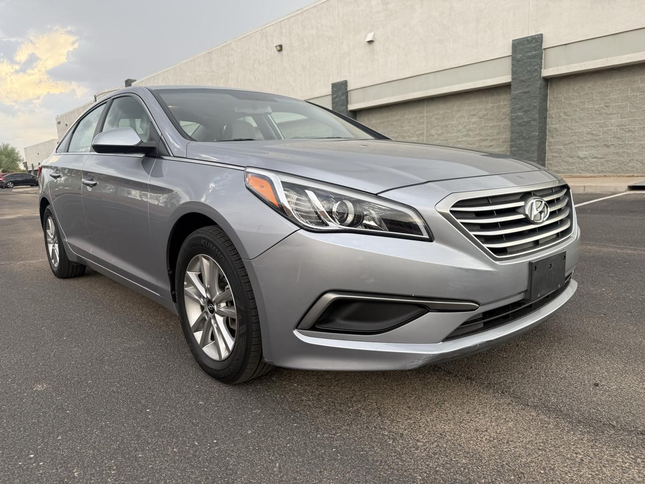 2016 Hyundai Sonata SE