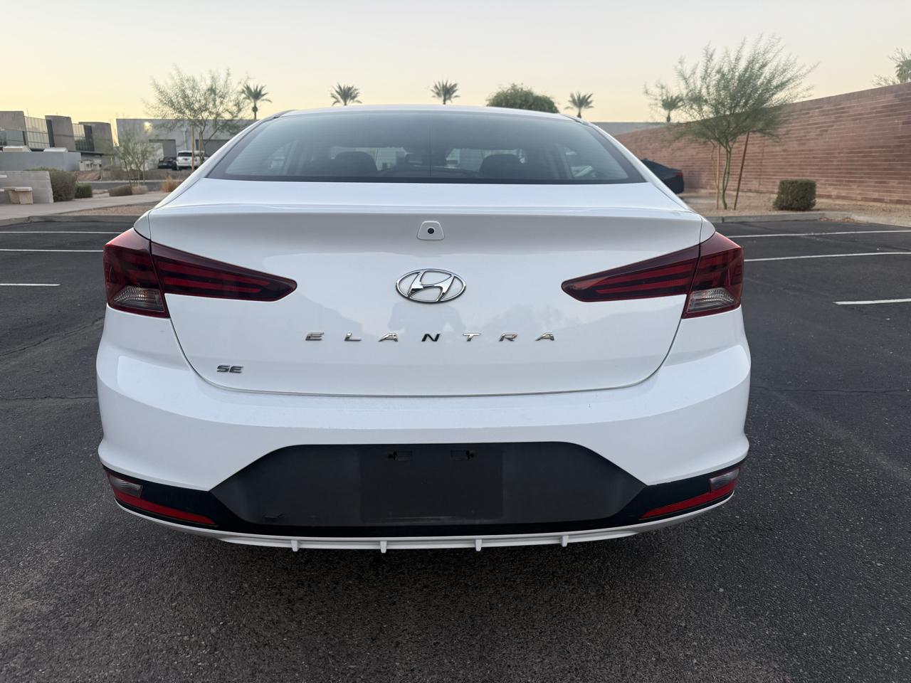 Hyundai Elantra SE 2020