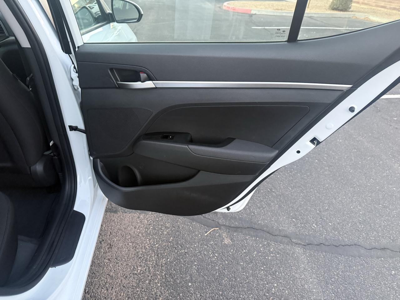 Hyundai Elantra SE 2020