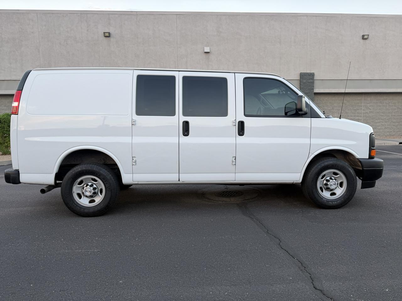 Chevrolet Express 2500 Cargo 2017