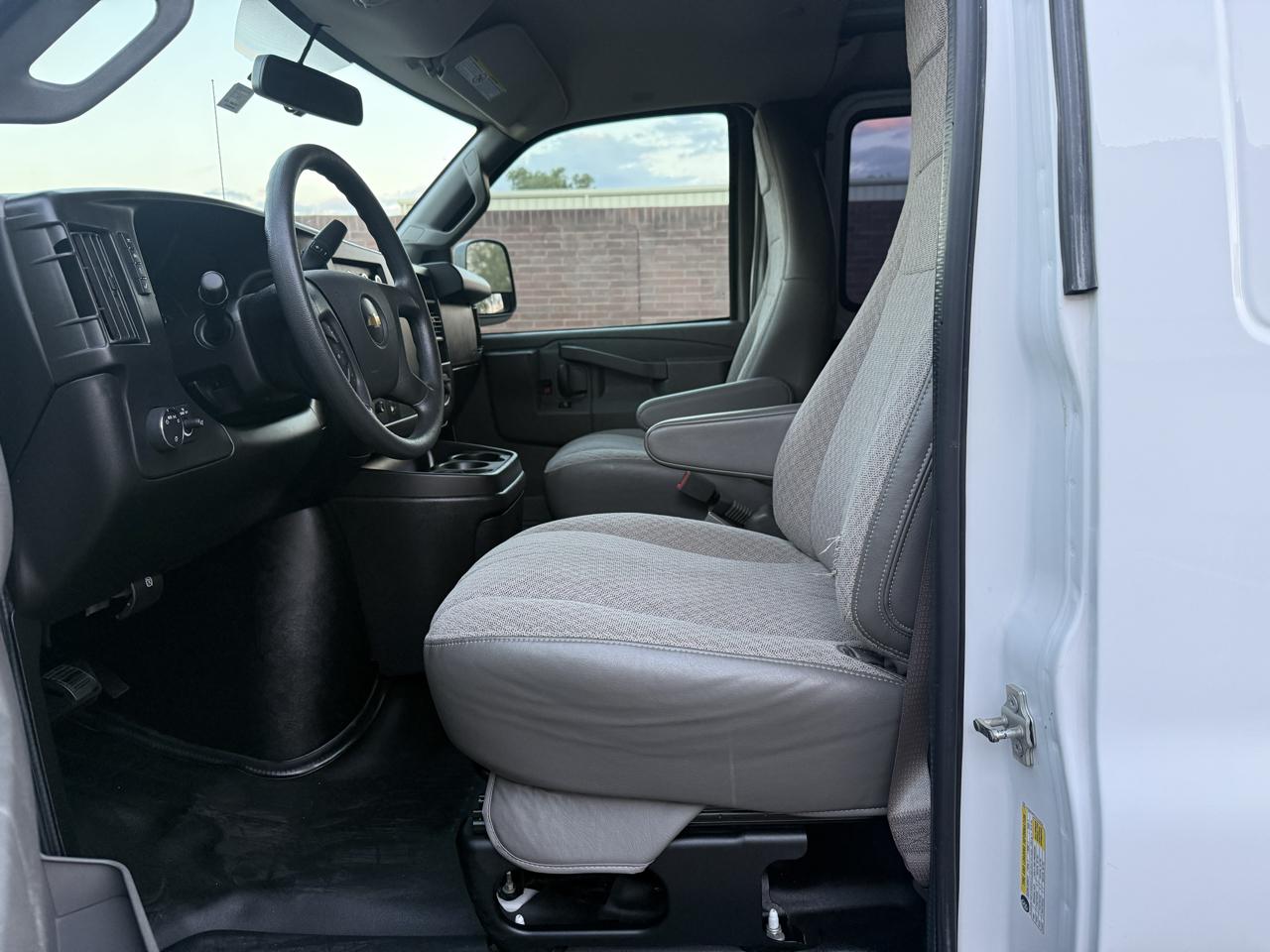 Chevrolet Express 2500 Cargo 2017