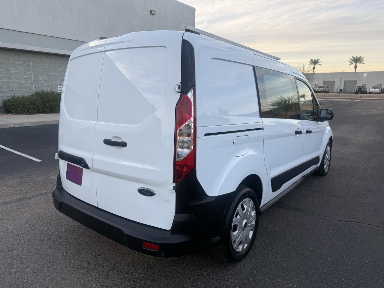 Ford Transit Connect Cargo Van XL LWB 2022