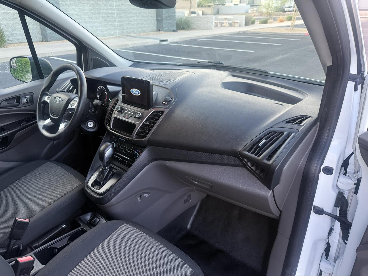 Ford Transit Connect Cargo Van XL LWB 2022