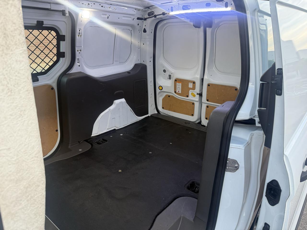 Ford Transit Connect Cargo Van XL LWB 2022