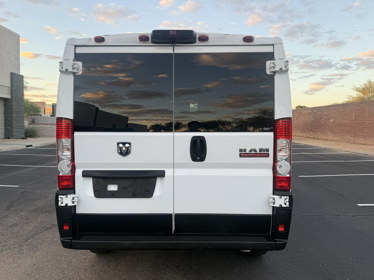 RAM Promaster 1500 Low Roof 118-in. WB 2020