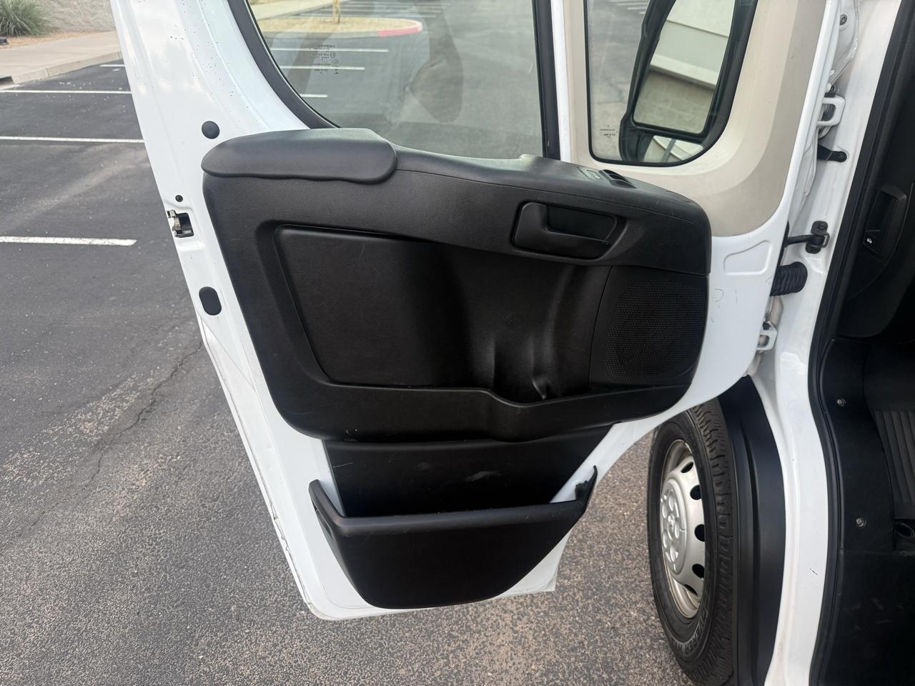 RAM Promaster 1500 Low Roof 118-in. WB 2020