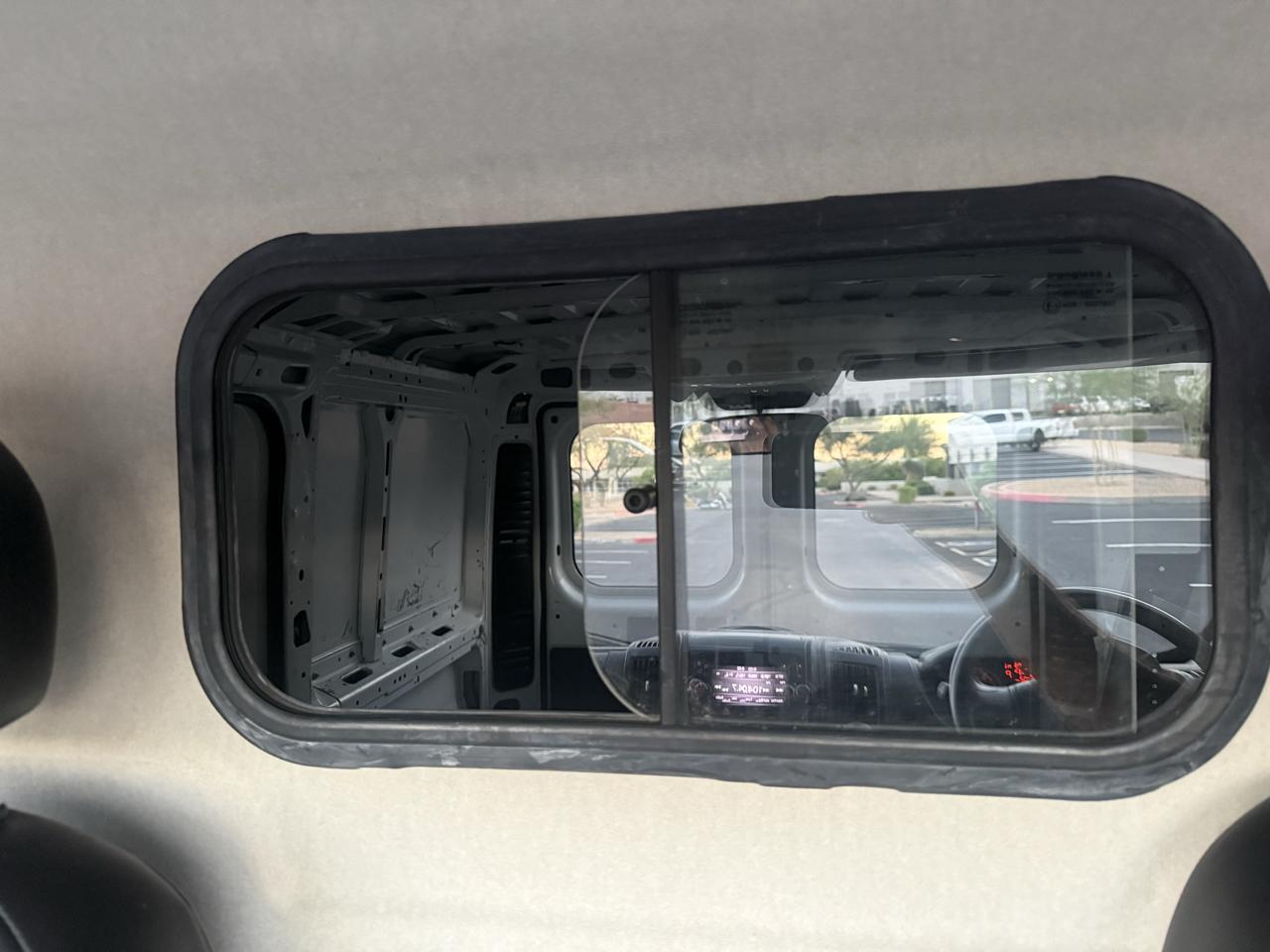 RAM Promaster 1500 Low Roof 118-in. WB 2020