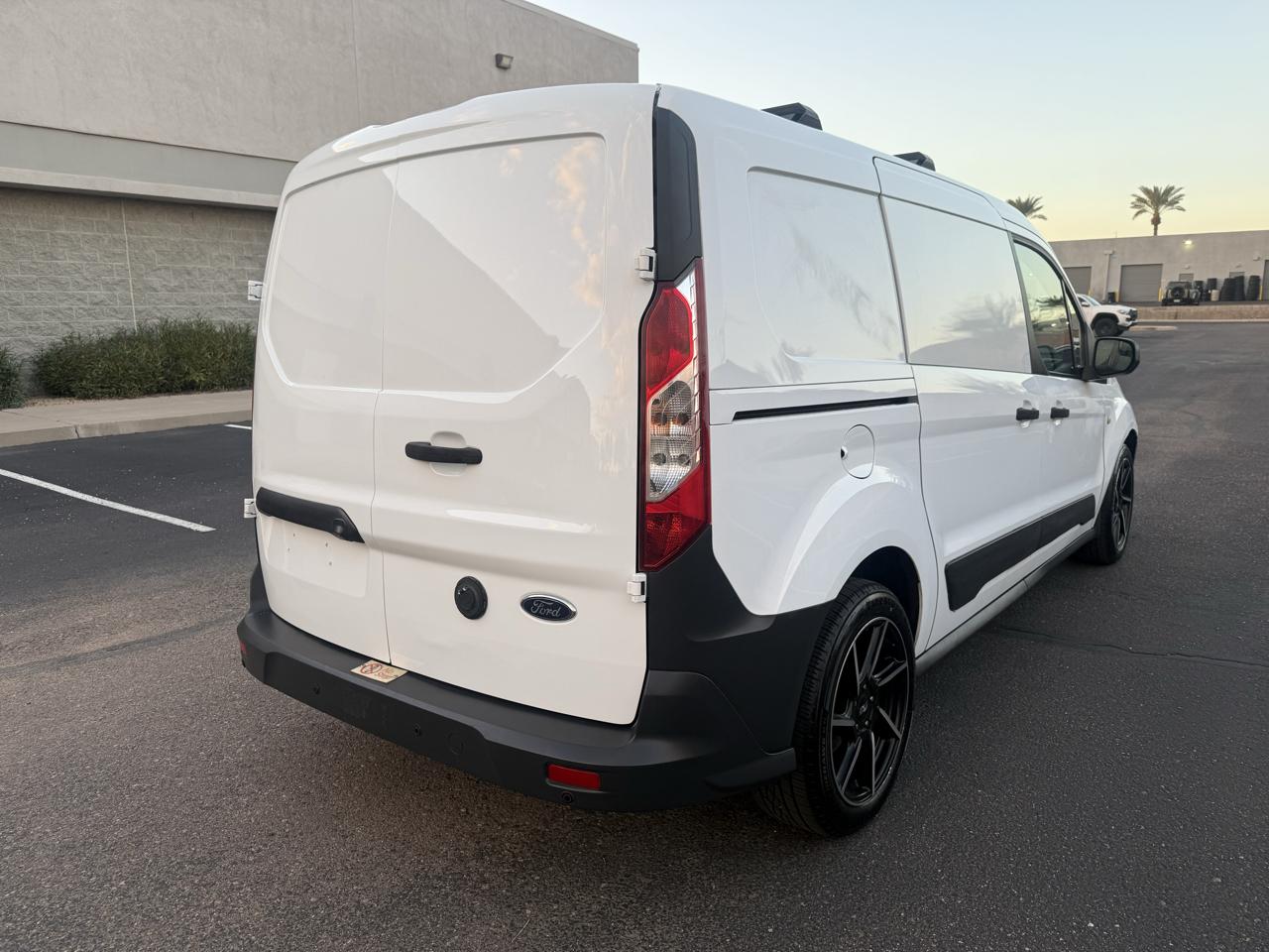 Ford Transit Connect Cargo Van XL LWB w/Rear 180 Degree Door 2016