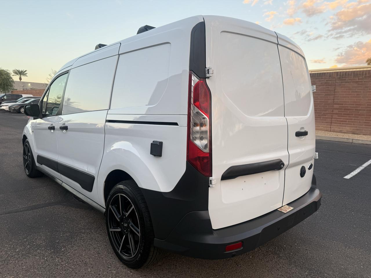 Ford Transit Connect Cargo Van XL LWB w/Rear 180 Degree Door 2016