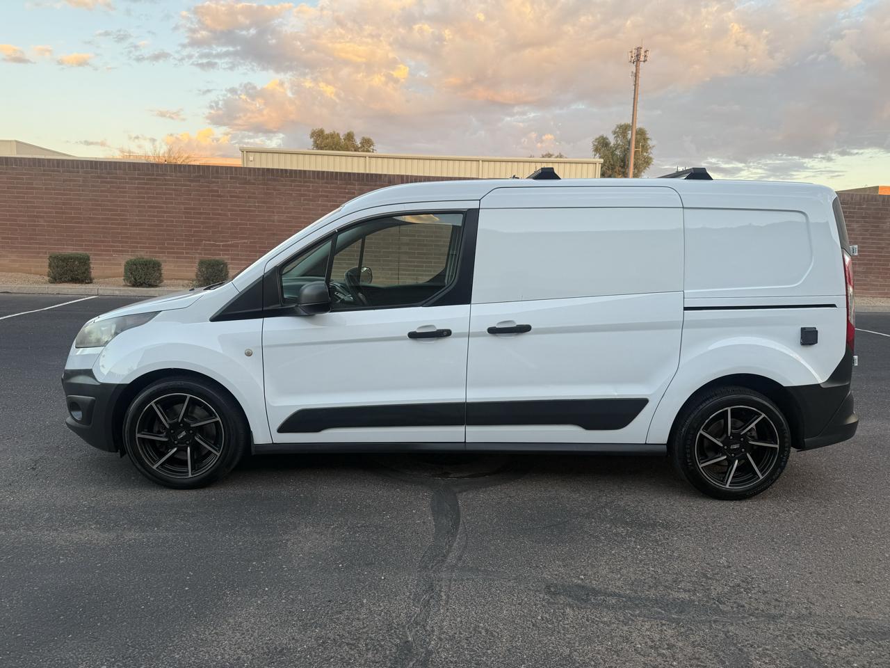 Ford Transit Connect Cargo Van XL LWB w/Rear 180 Degree Door 2016