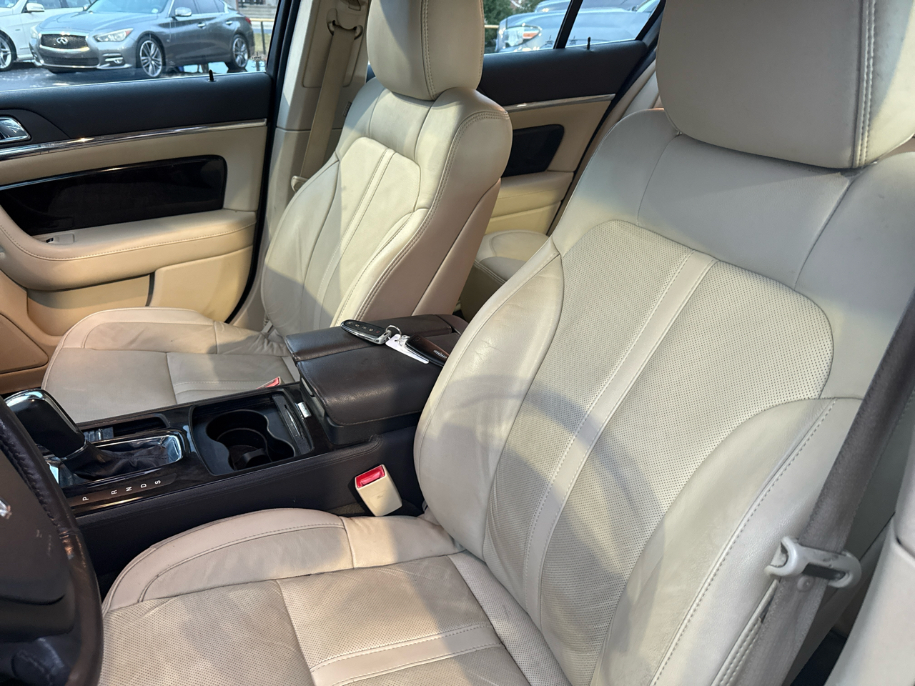 Lincoln MKS FWD 2015